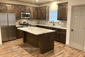 405 E Aimee St in Forney, TX - Foto de edificio - Building Photo