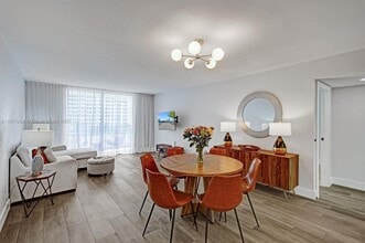 600 Three Islands Boulevard in Hallandale Beach, FL - Building Photo - Building Photo