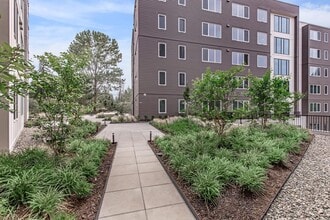 192 Shoreline in Shoreline, WA - Foto de edificio - Building Photo
