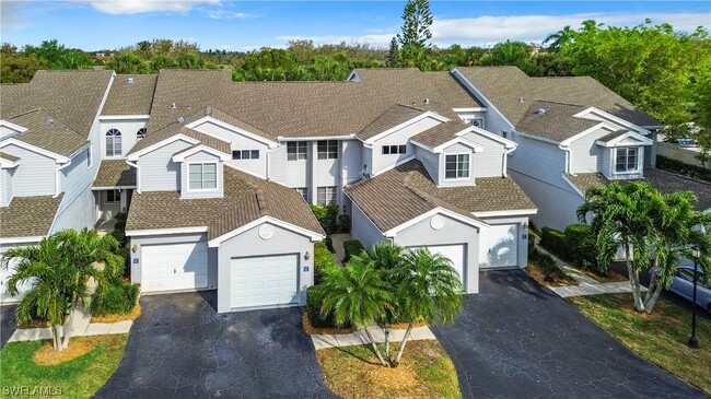 2860 Citrus Lake Dr in Naples, FL - Foto de edificio - Building Photo