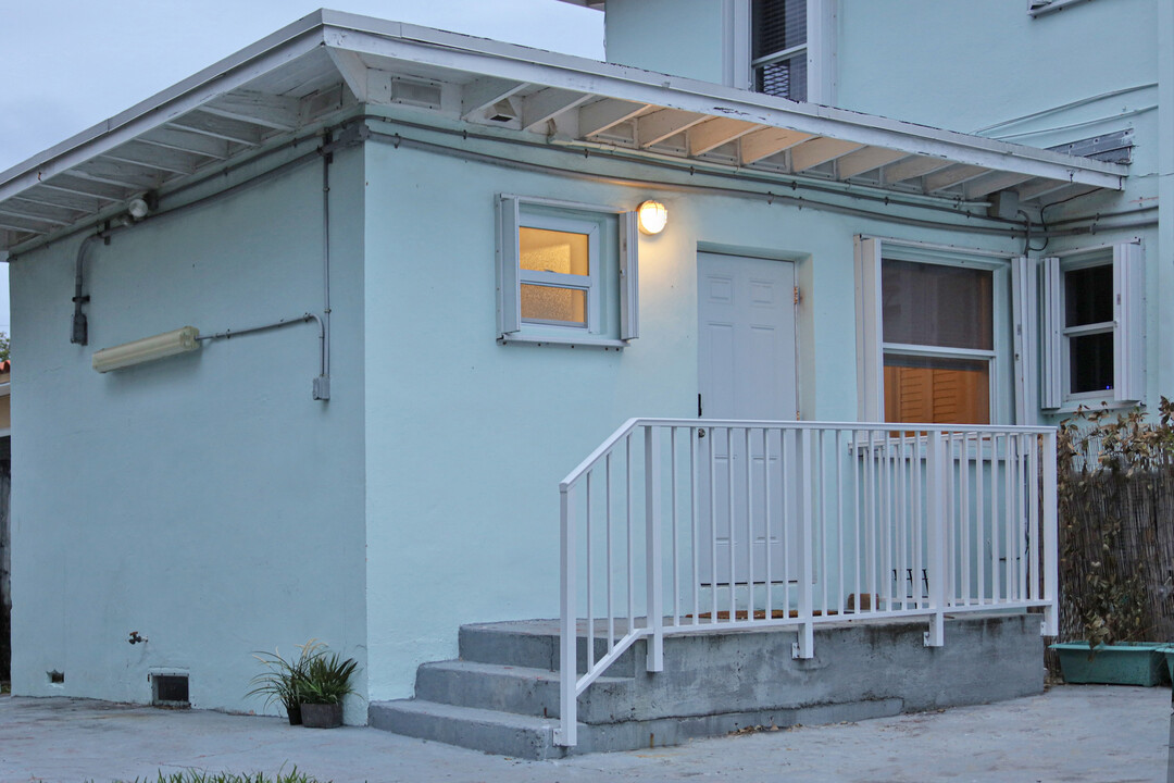 931 79th Ter, Unit 931-B in Miami Beach, FL - Building Photo