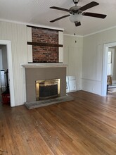 610 Jenkins Ave in Maysville, NC - Building Photo - Building Photo