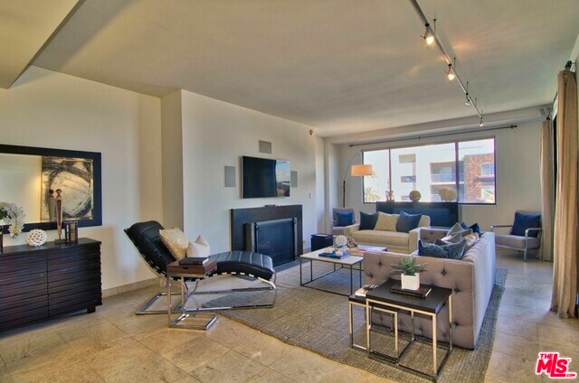 property at 1118 3rd St