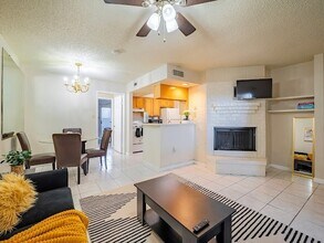260 El Dorado Blvd, Unit 1103 in Webster, TX - Building Photo - Building Photo