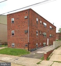 6010 Bingham St in Philadelphia, PA - Building Photo - Building Photo