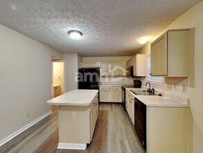 7366 Murrayfield Dr in Columbus, OH - Building Photo - Building Photo