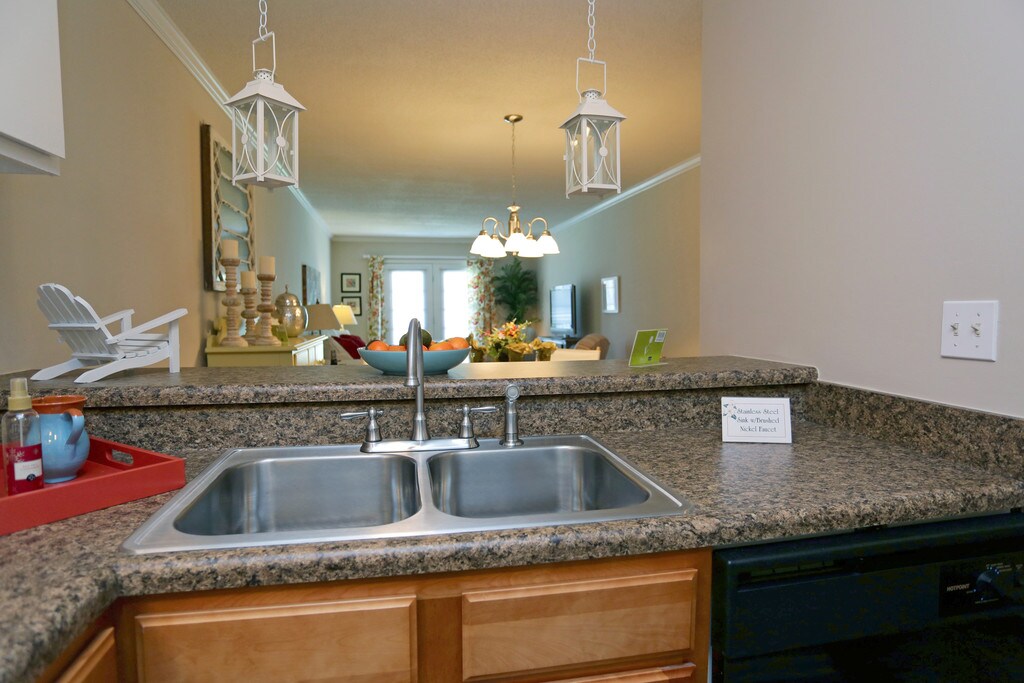 Vestavia Park Apartments in Vestavia Hills, AL