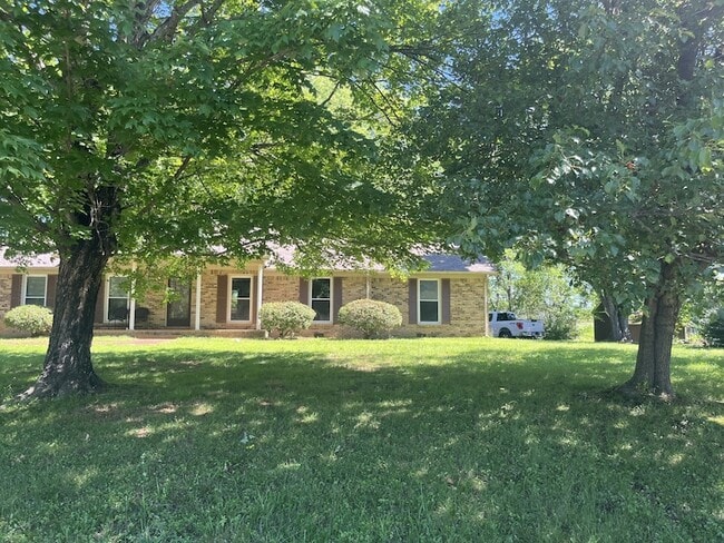 property at 1334 Chippendale Cir