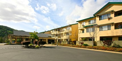 Bennett House in Fairfax, CA - Building Photo - Building Photo