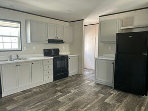 14259 Isoba Ct in Tampa, FL - Building Photo - Building Photo