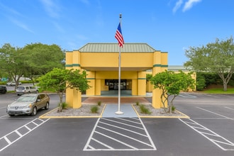 6802 Commonwealth Ave in Jacksonville, FL - Building Photo - Building Photo