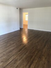 1716 Laurel Canyon Blvd, Unit 1714 and a half in Los Angeles, CA - Building Photo - Building Photo
