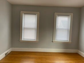48 Hodges Ave in Taunton, MA - Building Photo - Building Photo