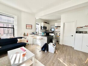 1510 Tremont St, Unit 2 in Boston, MA - Building Photo - Building Photo