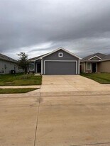 4049 Criollo Ct in Aubrey, TX - Building Photo