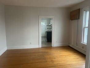 789 Saratoga St, Unit 3 in Boston, MA - Building Photo - Building Photo