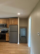1921 Floral Dr in Wilmington, DE - Building Photo - Building Photo