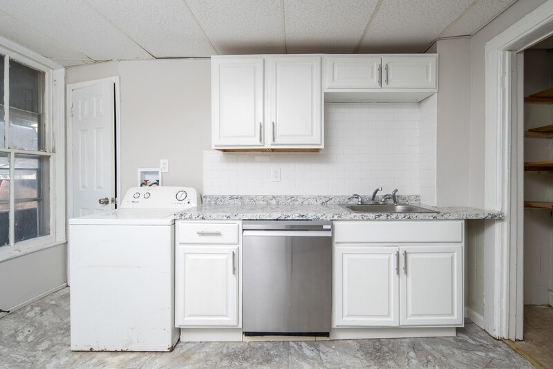426 7th Ave in Troy, NY - Building Photo
