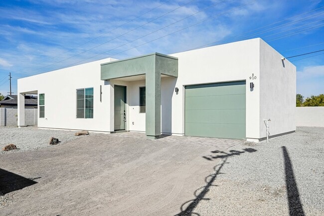 910 E Roma Ave in Phoenix, AZ - Building Photo - Building Photo