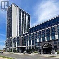 330 Phillip St in Waterloo, ON - Building Photo