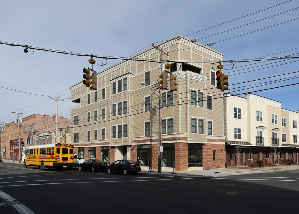 The Lofts at Union Square in Schenectady, NY - Building Photo