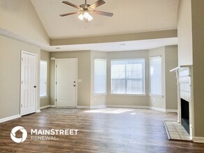 105 Falcon Ridge Dr in Covington, GA - Building Photo - Building Photo