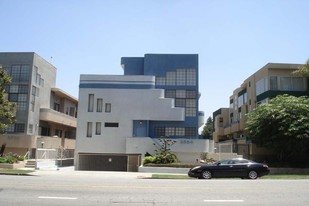 2584 S Centinela Ave Apartamentos