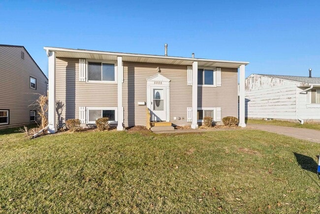 property at 5005 44th Ave