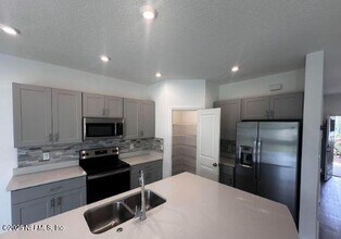 13114 Annie’s Walk Dr in Jacksonville, FL - Building Photo - Building Photo