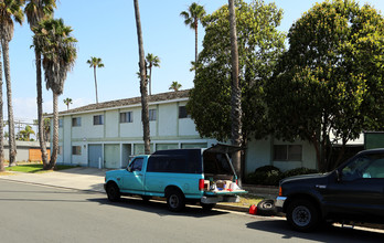 Sea Shores Condominiums in Oceanside, CA - Building Photo - Building Photo