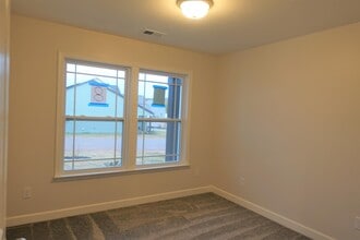 755 Spartan Commodor Ln in Inman, SC - Building Photo - Building Photo