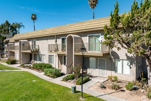 Canyon Villa in Colton, CA - Building Photo