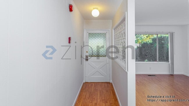 95 Colleen Way in Campbell, CA - Building Photo - Building Photo