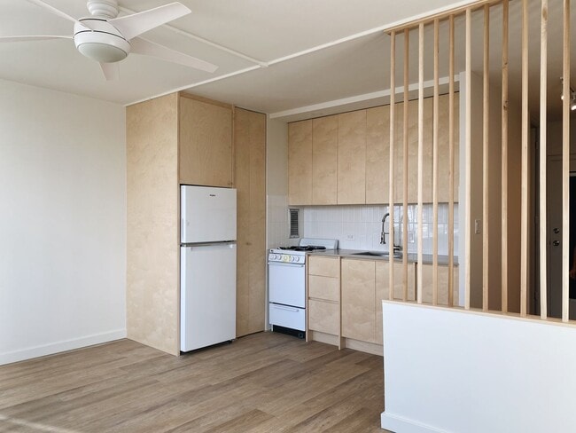 property at 1550 Wilder Ave