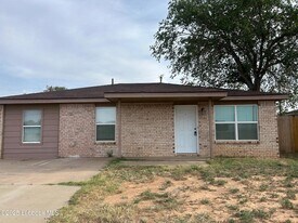 4630 Erskine St in Lubbock, TX - Building Photo