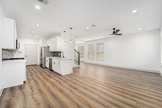 6425 Anderson Rd in Houston, TX - Building Photo - Building Photo