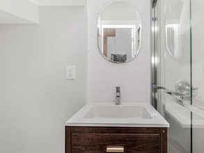 507 Weiher Ct in Bronx, NY - Building Photo - Building Photo