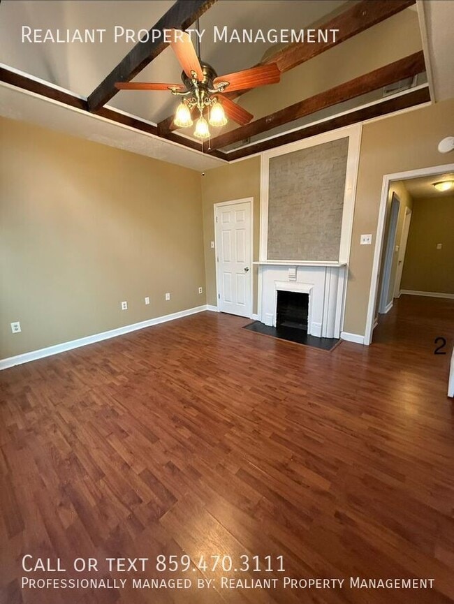 property at 711 W Maxwell St