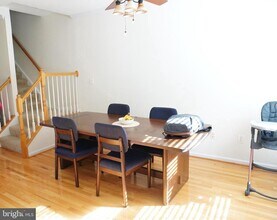 8596 Wyngate Manor Ct in Alexandria, VA - Building Photo - Building Photo