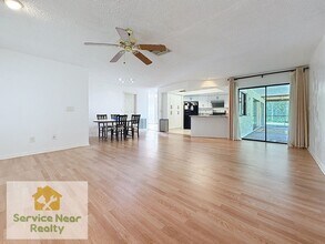 3402 Country Woods Ct in Lutz, FL - Building Photo - Building Photo