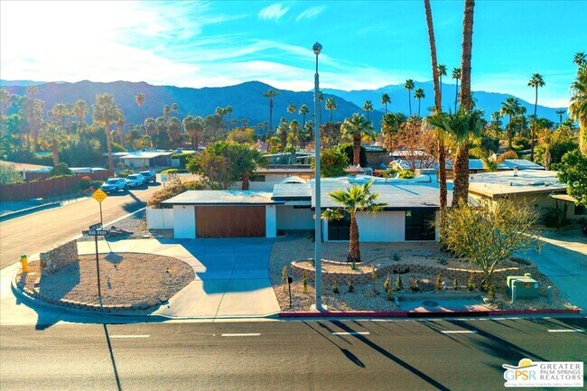 40851 Bob Hope Dr in Rancho Mirage, CA - Building Photo - Building Photo