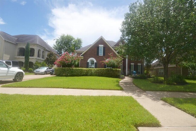7902 Silent Forest Dr in Sugar Land, TX - Building Photo - Building Photo