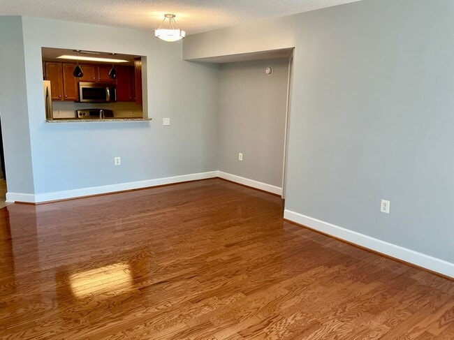 property at 11800 Sunset Hills Rd