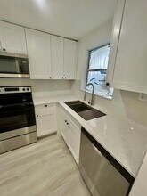 1100 Ponce De Leon Cir, Unit 108 in Vero Beach, FL - Building Photo - Building Photo