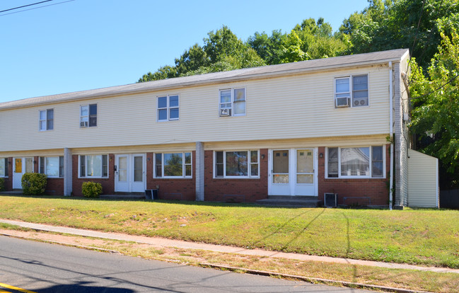 Hamden Apartments in Hamden, CT - Building Photo - Building Photo