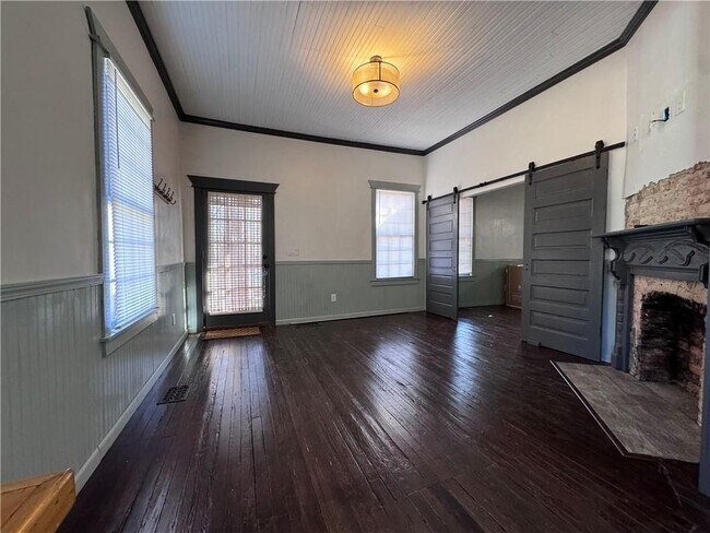 749 Cooper St SW, Unit 322 in Atlanta, GA - Foto de edificio - Building Photo