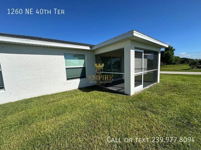 1260 NE 40th Terrace in Cape Coral, FL - Building Photo - Building Photo