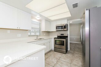 6745 Paul Revere Ct in Orlando, FL - Building Photo - Building Photo