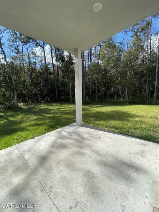 143 Greenbriar Blvd in Lehigh Acres, FL - Building Photo