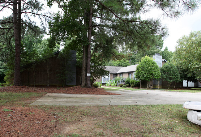 4705 Matt Dr in Raleigh, NC - Building Photo - Building Photo